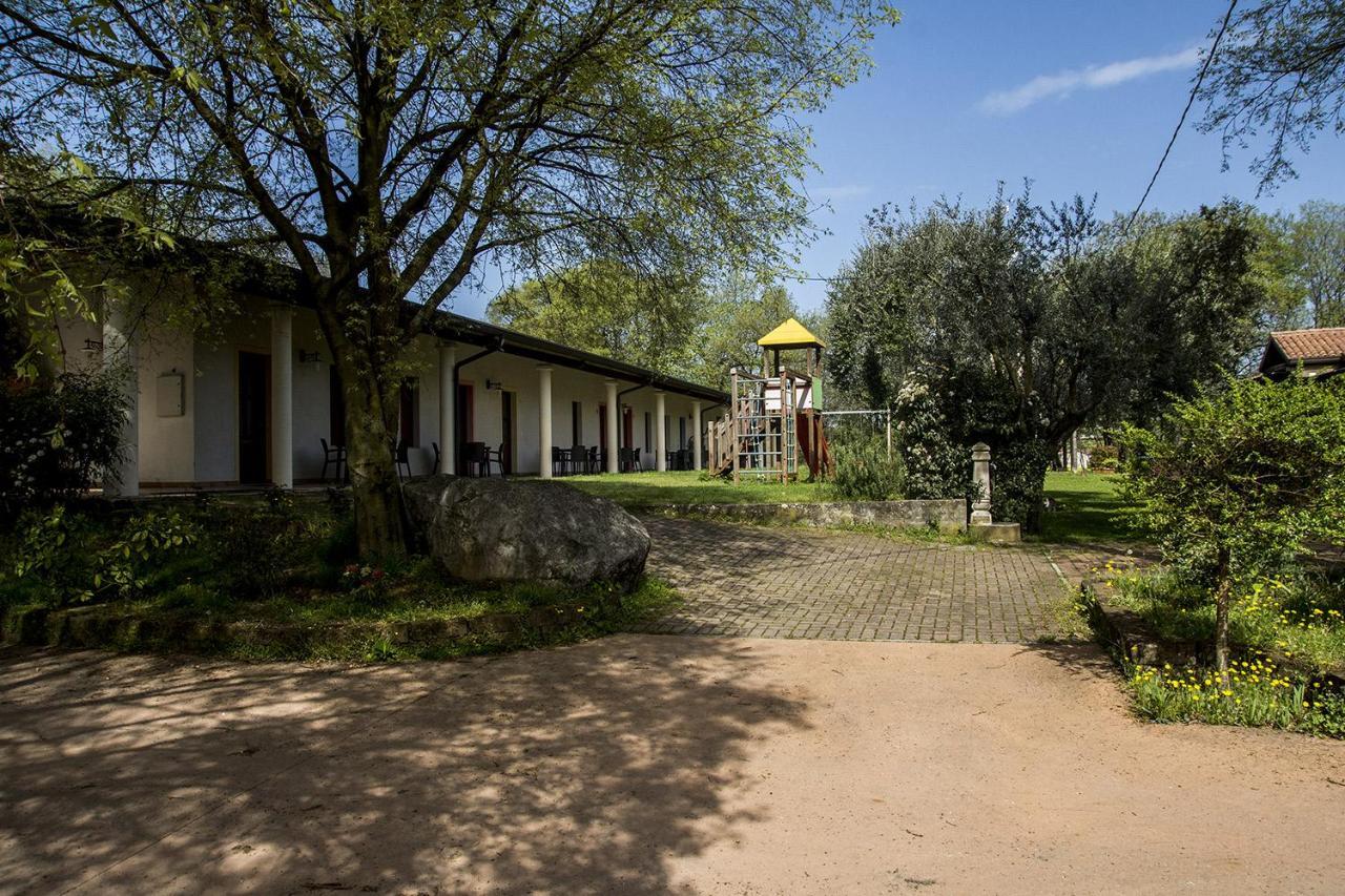 Agriturismo Lupo Bianco Монцамбано Екстер'єр фото